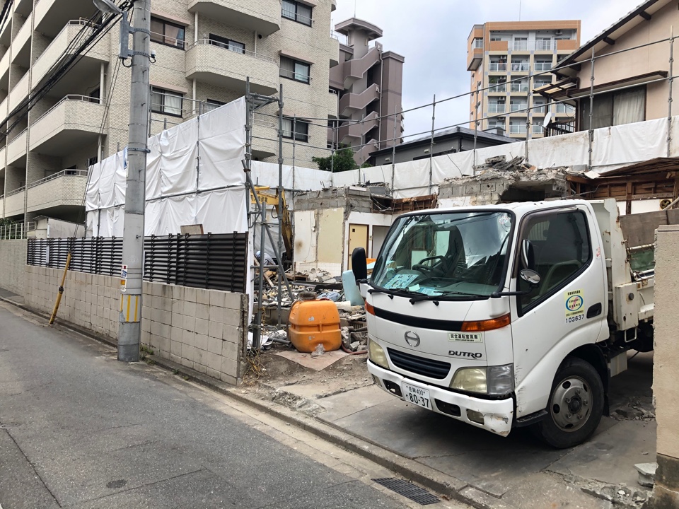 黒門解体工事　黒門戸建て用地約57坪整形地　大濠公園まで徒歩3分　仲介手数料無料　福岡不動産買取センター